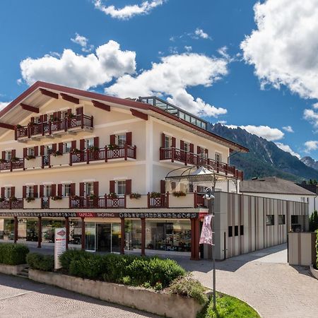 Sapelza Appartementhaus Dobbiaco Exterior foto